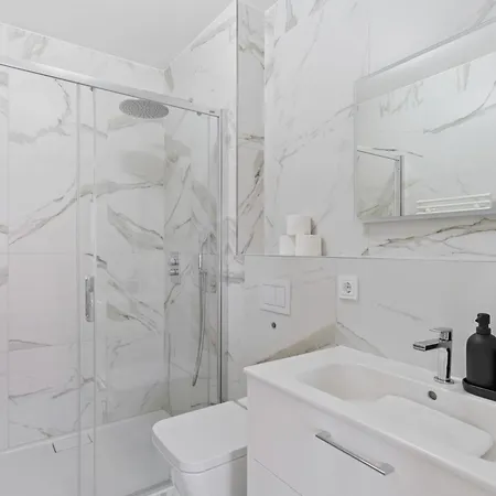 Apartment Charming Gasperich Near Cloche D'or Mall Luxemburg